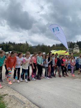 370 učenk in učencev na krosu kamniških osnovnih šol (17)